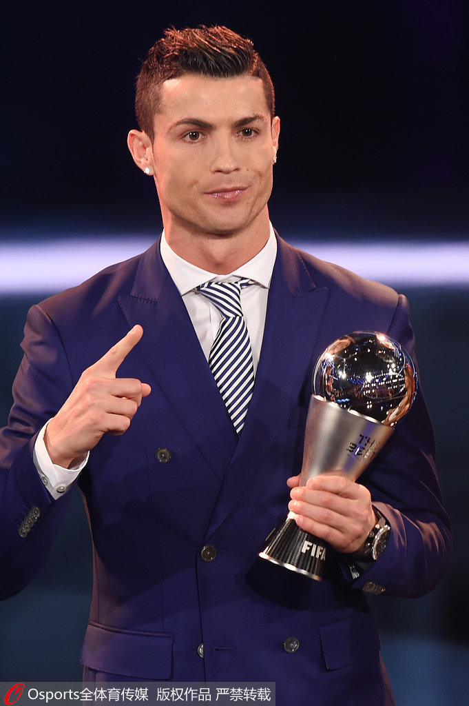 记者：萨拉赫确认不去客场踢欧冠，周末对阵海鸥回归（名记：萨拉赫确认缺席欧冠客场，周末战海鸥将回归）