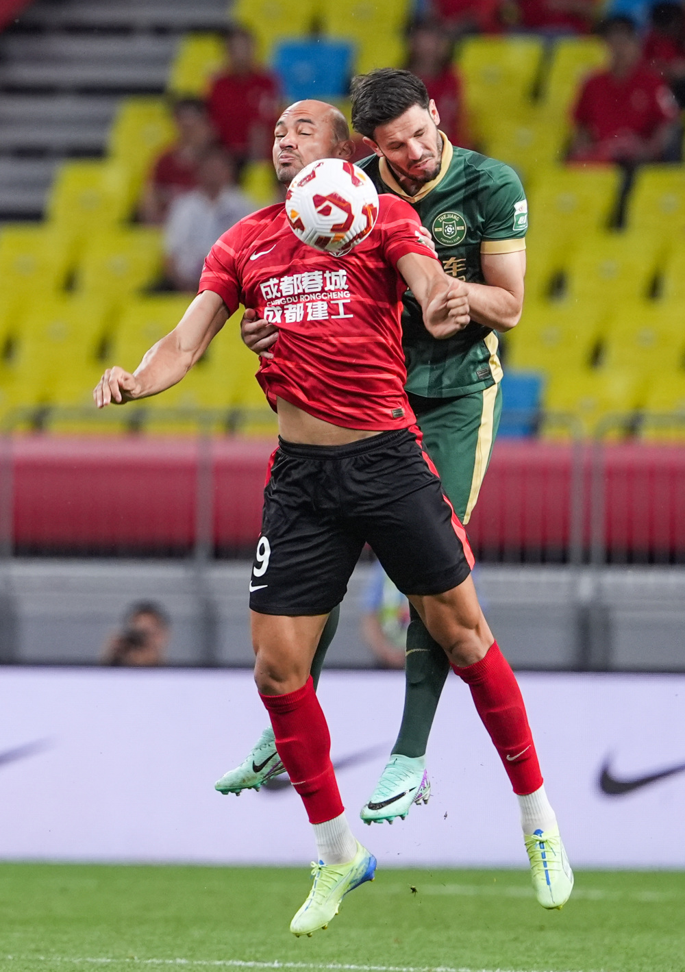 扬-科托：我曾接近加盟巴萨；瓜迪奥拉非常关心我（扬-科托称曾险些加盟巴萨，瓜迪奥拉对他关心有加）