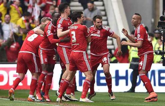 尤尔曼德：我们踢得非常好；弗莱肯的扑救改变了比赛局势（尤尔曼德：我们表现出色，弗莱肯的神扑扭转了战局）