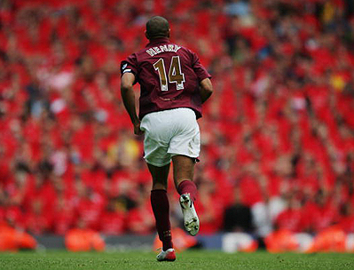 因斯：国米要小心利物浦，别以为他们现在混乱不堪就容易对付（因斯告诫国米：利物浦看似混乱，绝不可轻敌）