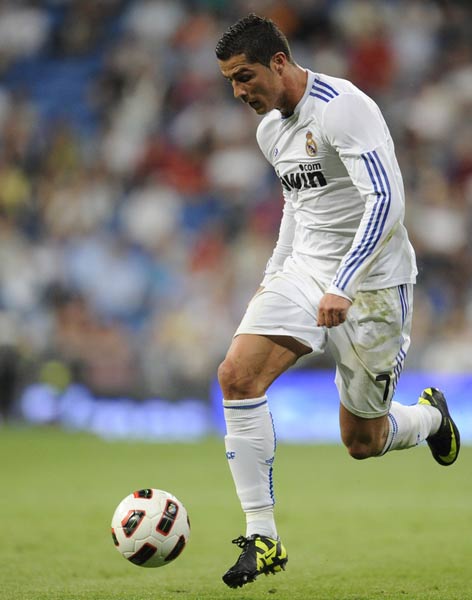 莱因克尔：巴萨对我有着特殊的意义；莱万是历史最佳中锋之一（莱因克尔：巴萨在我心中意义非凡；莱万是史上顶级中锋之一）